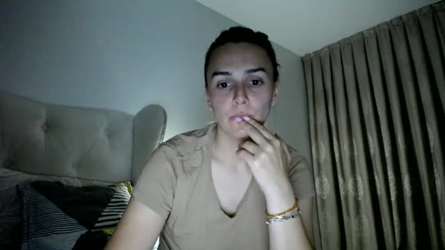 Gallery image thumbnail from L_A_U's myfreecams stream on, 06/06/2023, 22:34 image 9 of 20