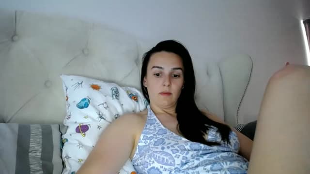 Gallery image thumbnail from L_A_U's myfreecams stream on, 06/08/2023, 11:30 image 16 of 20