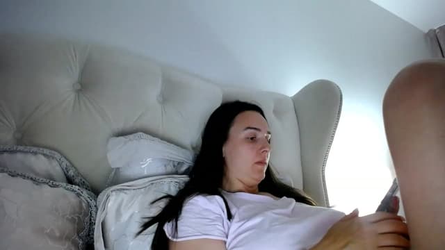 Gallery image thumbnail from L_A_U's myfreecams stream on, 06/15/2023, 17:15 image 11 of 20