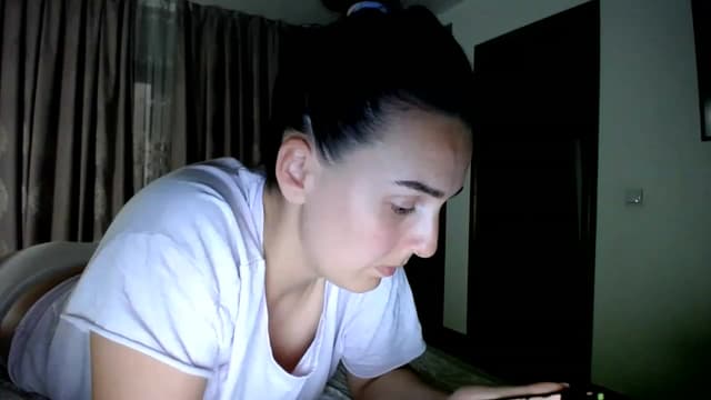 Gallery image thumbnail from L_A_U's myfreecams stream on, 07/13/2023, 21:04 image 2 of 20