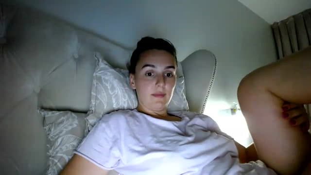 Gallery image thumbnail from L_A_U's myfreecams stream on, 07/13/2023, 22:22 image 2 of 20