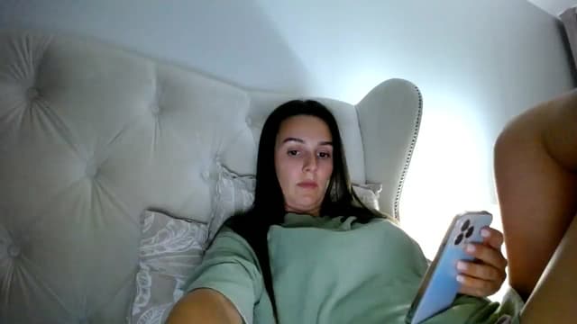 Gallery image thumbnail from L_A_U's myfreecams stream on, 07/29/2023, 18:38 image 14 of 20