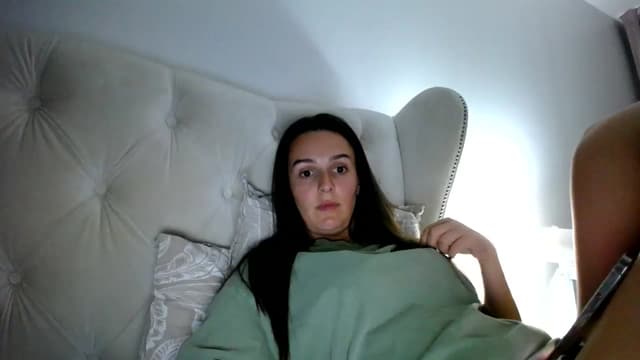 Gallery image thumbnail from L_A_U's myfreecams stream on, 07/29/2023, 18:38 image 17 of 20