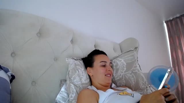 Gallery image thumbnail from L_A_U's myfreecams stream on, 08/06/2023, 11:50 image 19 of 20