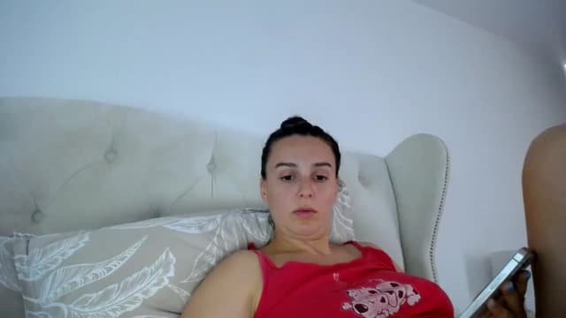 Gallery image thumbnail from L_A_U's myfreecams stream on, 08/14/2023, 10:23 image 11 of 20