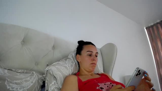 Gallery image thumbnail from L_A_U's myfreecams stream on, 08/14/2023, 10:23 image 2 of 20