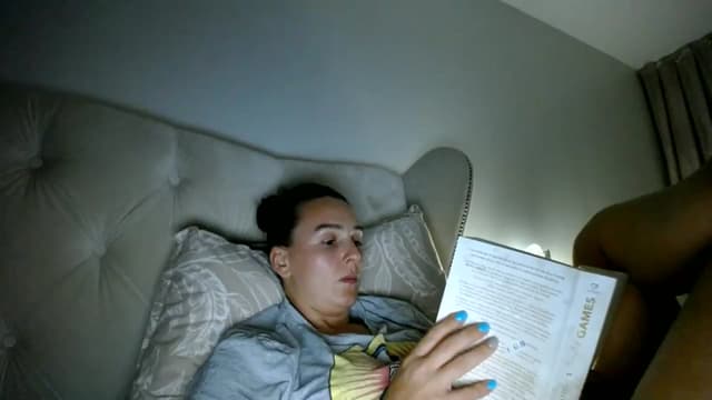 Gallery image thumbnail from L_A_U's myfreecams stream on, 08/15/2023, 21:11 image 18 of 20