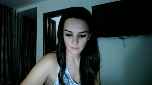 Gallery image thumbnail from L_A_U's myfreecams stream on, 09/03/2023, 24:59 image 4 of 20