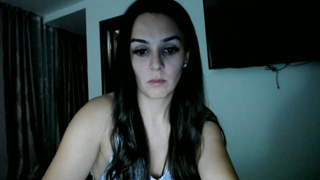 Gallery image thumbnail from L_A_U's myfreecams stream on, 09/03/2023, 24:59 image 14 of 20