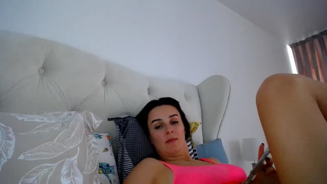 Gallery image thumbnail from L_A_U's myfreecams stream on, 09/12/2023, 11:51 image 3 of 20