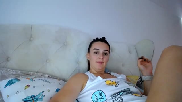 Gallery image thumbnail from L_A_U's myfreecams stream on, 09/14/2023, 10:29 image 16 of 20