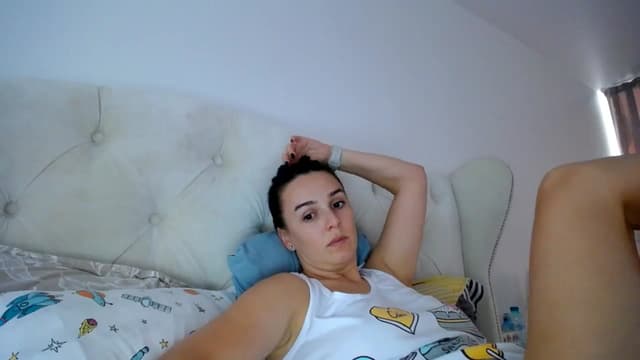 Gallery image thumbnail from L_A_U's myfreecams stream on, 09/14/2023, 11:40 image 3 of 20