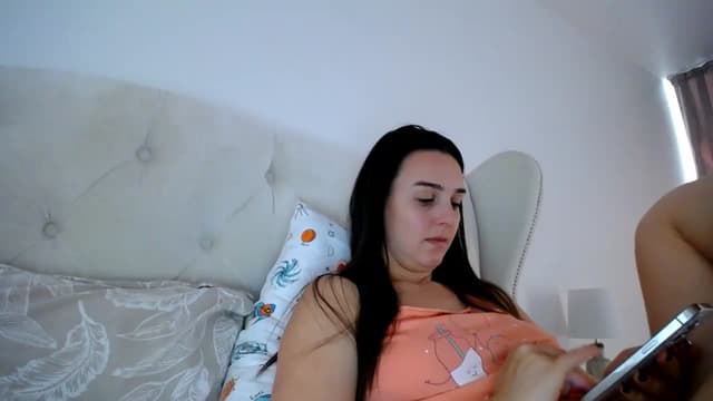 Gallery image thumbnail from L_A_U's myfreecams stream on, 09/15/2023, 08:06 image 1 of 20