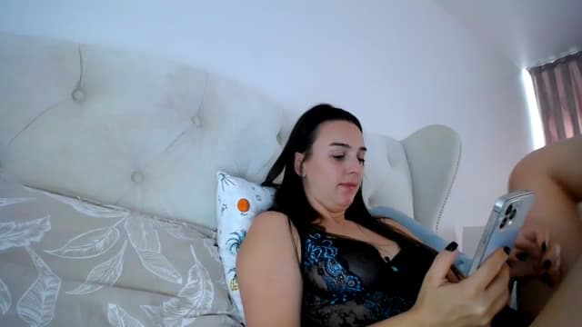 Gallery image thumbnail from L_A_U's myfreecams stream on, 09/15/2023, 10:05 image 8 of 20