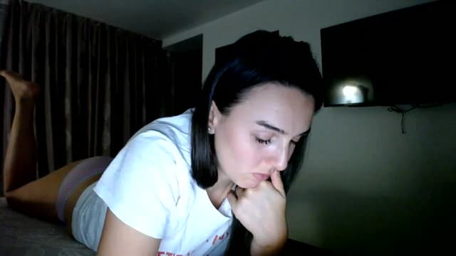 Gallery image thumbnail from L_A_U's myfreecams stream on, 09/15/2023, 20:38 image 13 of 20
