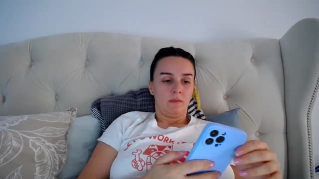Gallery image thumbnail from L_A_U's myfreecams stream on, 10/10/2023, 08:52 image 1 of 20