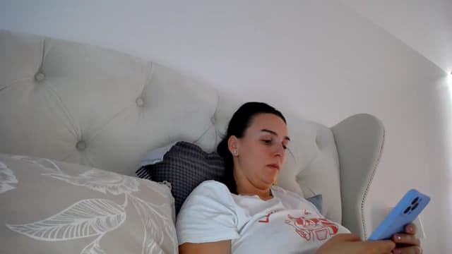 Gallery image thumbnail from L_A_U's myfreecams stream on, 10/10/2023, 08:52 image 9 of 20