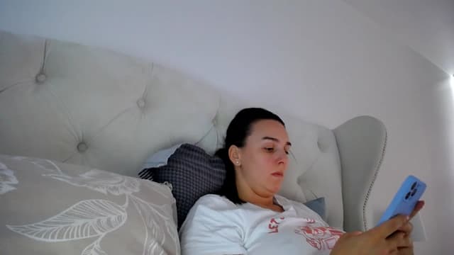 Gallery image thumbnail from L_A_U's myfreecams stream on, 10/10/2023, 08:52 image 16 of 20