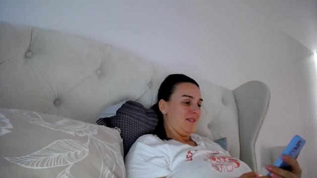 Gallery image thumbnail from L_A_U's myfreecams stream on, 10/10/2023, 08:52 image 14 of 20