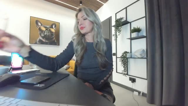 Gallery image thumbnail from L_y_d's myfreecams stream on, 11/08/2024, 23:12 image 12 of 20