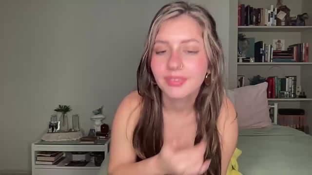 Gallery image thumbnail from Lena1's myfreecams stream on, 09/05/2024, 10:29 image 9 of 20