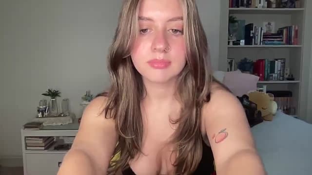 Gallery image thumbnail from Lena1's myfreecams stream on, 09/26/2024, 12:40 image 12 of 20