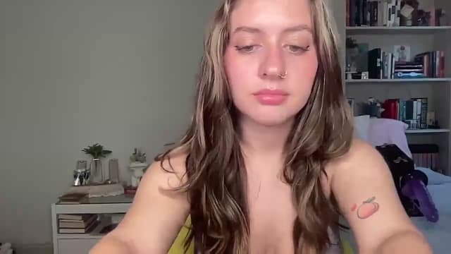 Gallery image thumbnail from Lena1's myfreecams stream on, 10/03/2024, 19:43 image 19 of 20