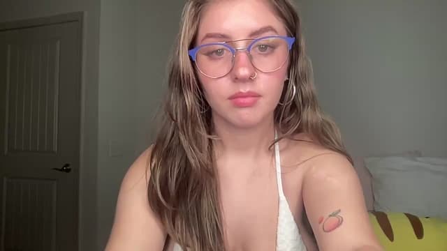 Gallery image thumbnail from Lena1's myfreecams stream on, 11/03/2024, 10:15 image 19 of 20