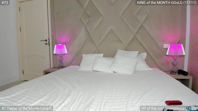 Gallery image thumbnail from LexiQ's myfreecams stream on, 06/24/2024, 05:31 image 17 of 20