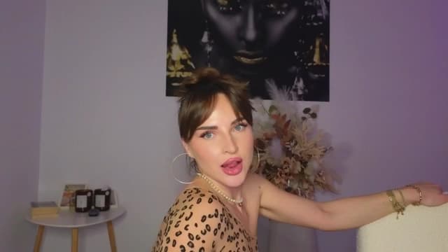 Gallery image thumbnail from LexiQ's myfreecams stream on, 02/02/2025, 24:50 image 7 of 20