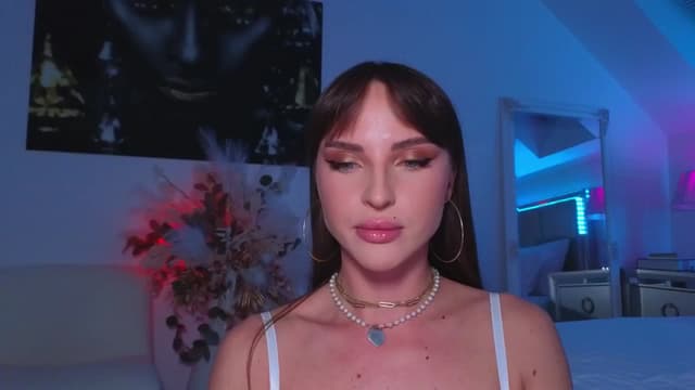 Gallery image thumbnail from LexiQ's myfreecams stream on, 04/04/2025, 23:30 image 8 of 20