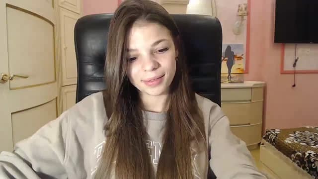 Gallery image thumbnail from LiX__'s myfreecams stream on, 01/19/2025, 19:31 image 18 of 20