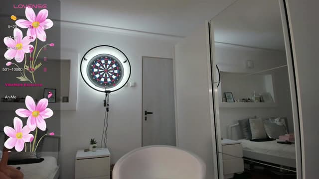 Gallery image thumbnail from Lilie's myfreecams stream on, 10/02/2023, 16:18 image 7 of 20