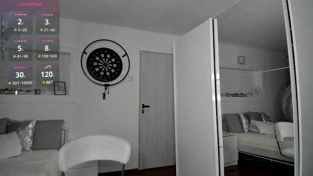 Gallery image thumbnail from Lilie's myfreecams stream on, 09/29/2024, 18:51 image 4 of 20