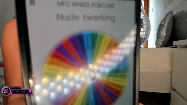 Gallery image thumbnail from Lilie's myfreecams stream on, 03/09/2025, 10:10 image 5 of 20
