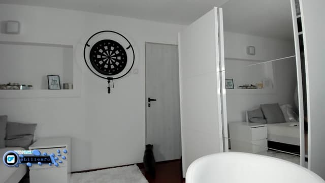 Gallery image thumbnail from Lilie's myfreecams stream on, 05/26/2025, 19:47 image 11 of 20