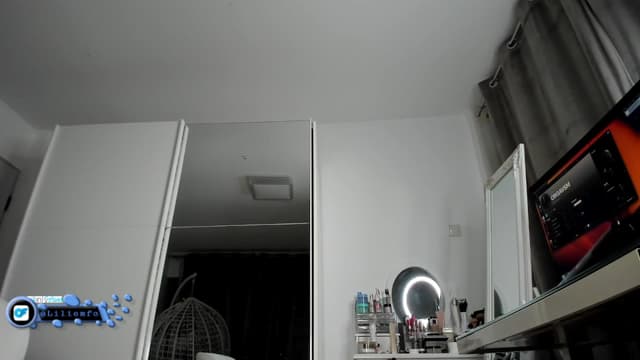 Gallery image thumbnail from Lilie's myfreecams stream on, 10/28/2025, 15:56 image 15 of 20
