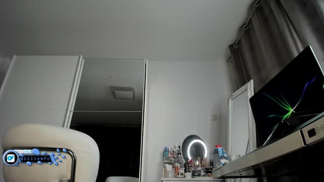 Gallery image thumbnail from Lilie's myfreecams stream on, 11/03/2025, 18:04 image 19 of 20