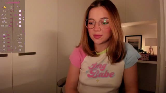 Gallery image thumbnail from Lisaa's myfreecams stream on, 09/24/2024, 16:23 image 2 of 20