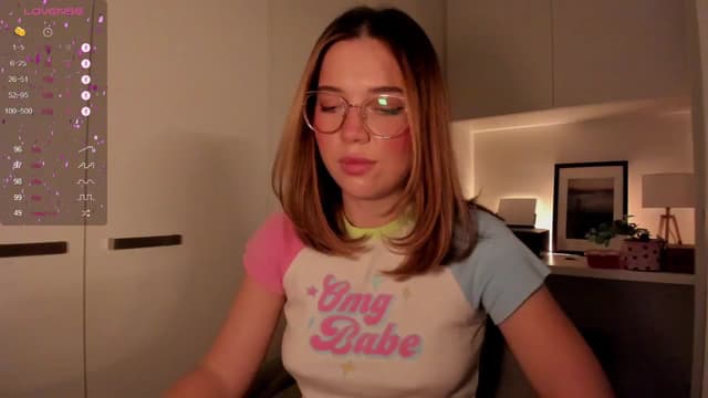 Gallery image thumbnail from Lisaa's myfreecams stream on, 09/24/2024, 19:49 image 1 of 20