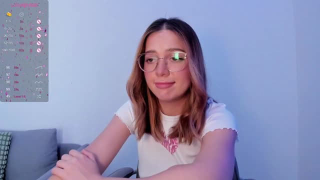 Gallery image thumbnail from Lisaa's myfreecams stream on, 10/14/2024, 03:17 image 19 of 20