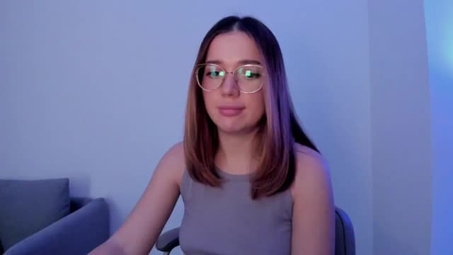 Gallery image thumbnail from Lisaa's myfreecams stream on, 10/25/2024, 08:30 image 16 of 20