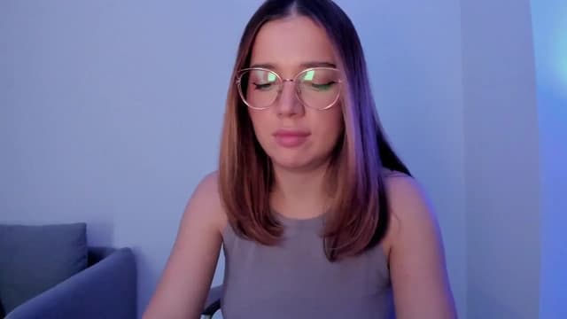 Gallery image thumbnail from Lisaa's myfreecams stream on, 10/25/2024, 08:30 image 11 of 20