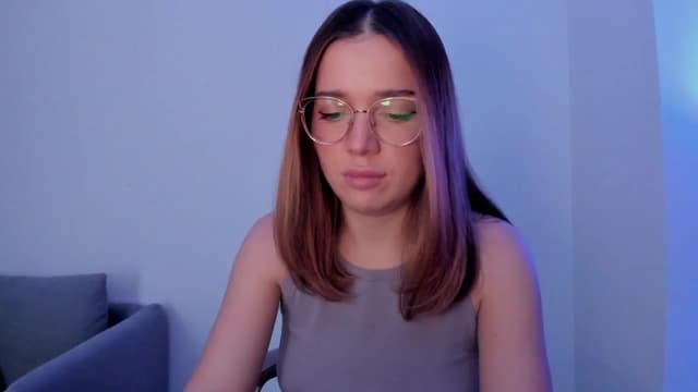 Gallery image thumbnail from Lisaa's myfreecams stream on, 10/25/2024, 08:30 image 10 of 20
