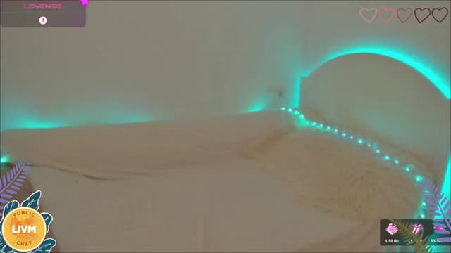 Gallery image thumbnail from LivM_'s myfreecams stream on, 11/17/2024, 09:39 image 18 of 20