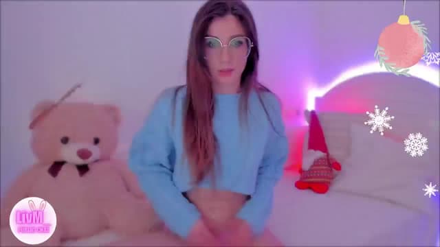 Gallery image thumbnail from LivM_'s myfreecams stream on, 12/23/2024, 09:18 image 16 of 20