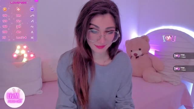 Gallery image thumbnail from LivM_'s myfreecams stream on, 01/17/2025, 09:27 image 4 of 20