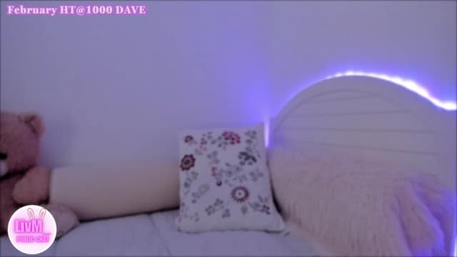 Gallery image thumbnail from LivM_'s myfreecams stream on, 02/24/2025, 09:15 image 20 of 20