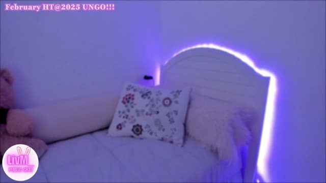 Gallery image thumbnail from LivM_'s myfreecams stream on, 02/26/2025, 09:38 image 14 of 20