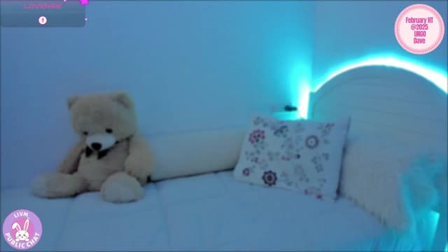 Gallery image thumbnail from LivM_'s myfreecams stream on, 02/28/2025, 09:19 image 2 of 20
